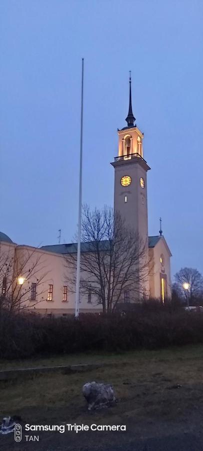 Tyynynpaikka Villa Tampere Exterior foto